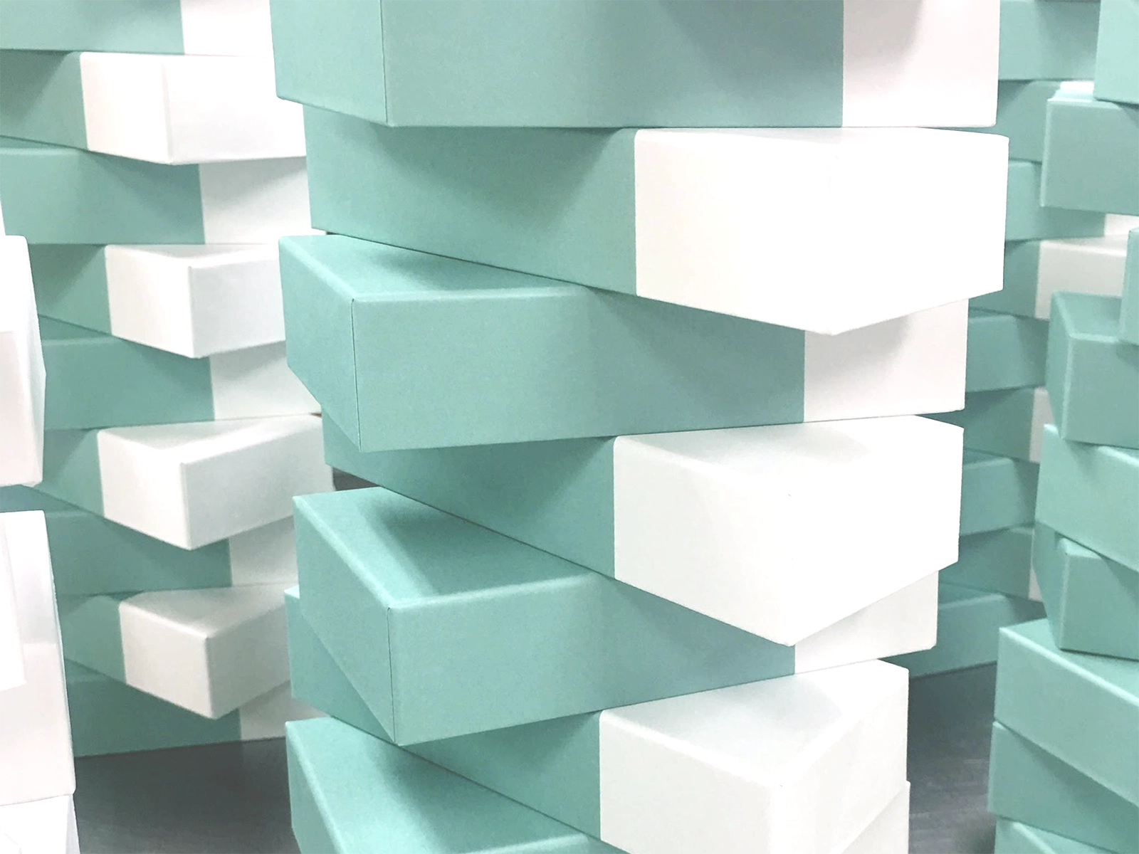 貼箱を含むギフトパッケージ