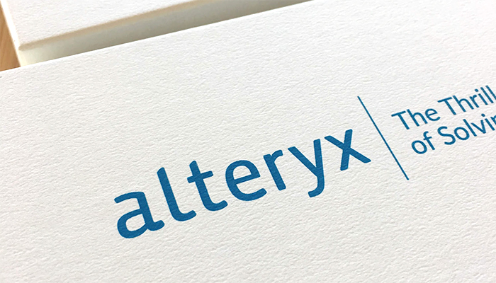 alteryx｜マカロン・ギフトボックス｜オーダーメイド・特注スイーツ制作事例